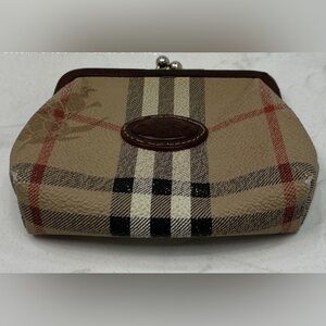 Burberry Beige Vintage Leather Coin Purse